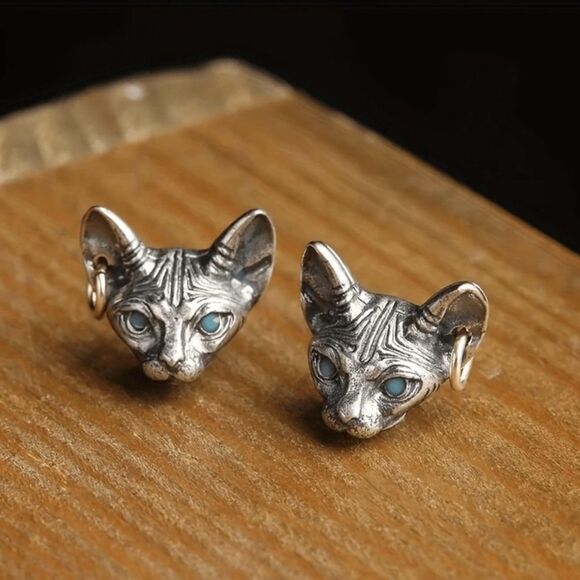 Gothic Silver Tone Cat Earrings Frosted Blue eyes, Engraved Details, Unique - Picture 2 of 4